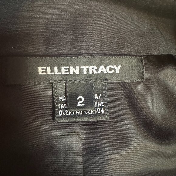 ELLEN TRACY Black and Gold Threads Jacket – 2 - Picture 15 of 16